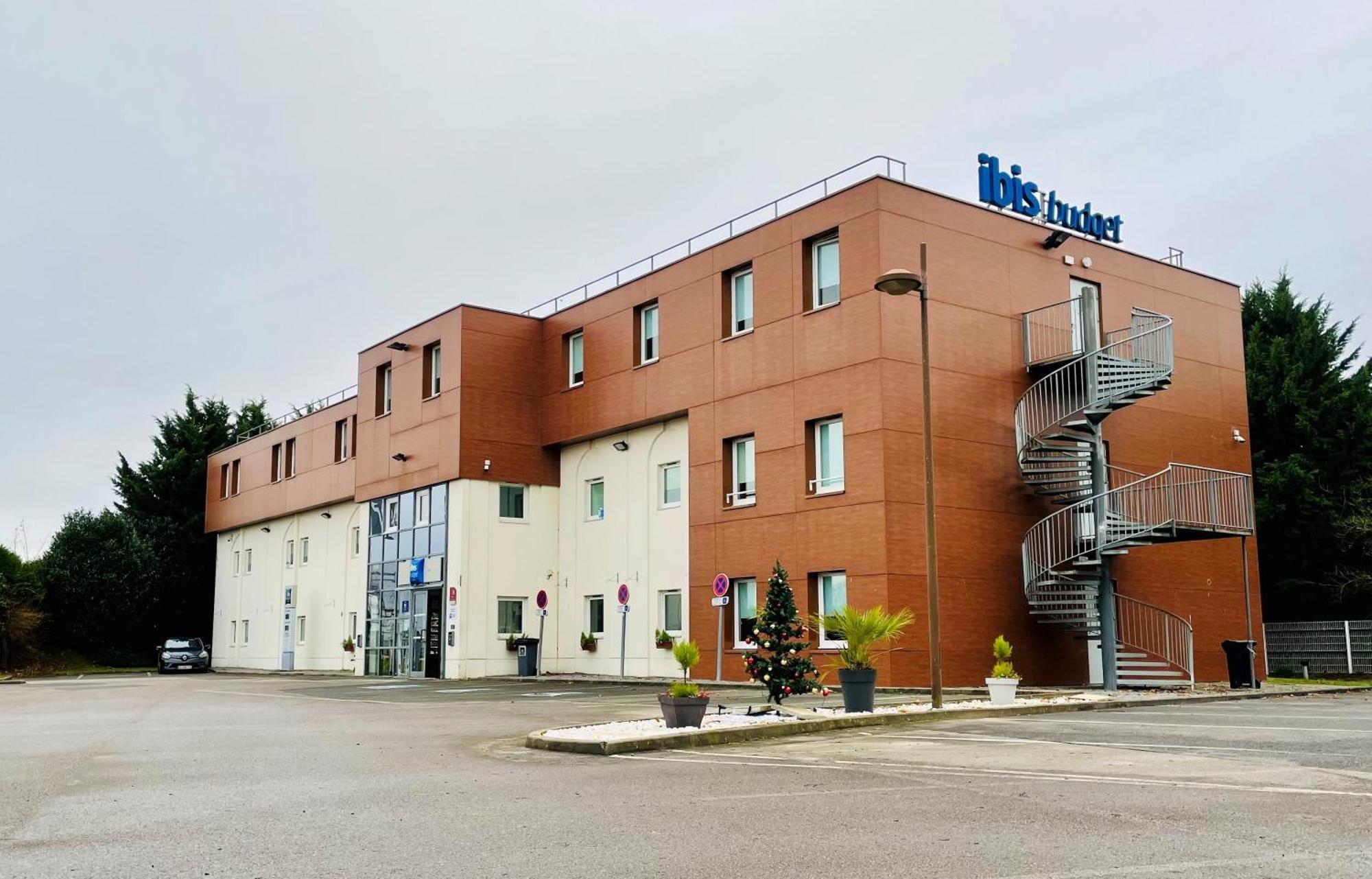 Ibis Budget Roye Руа Экстерьер фото